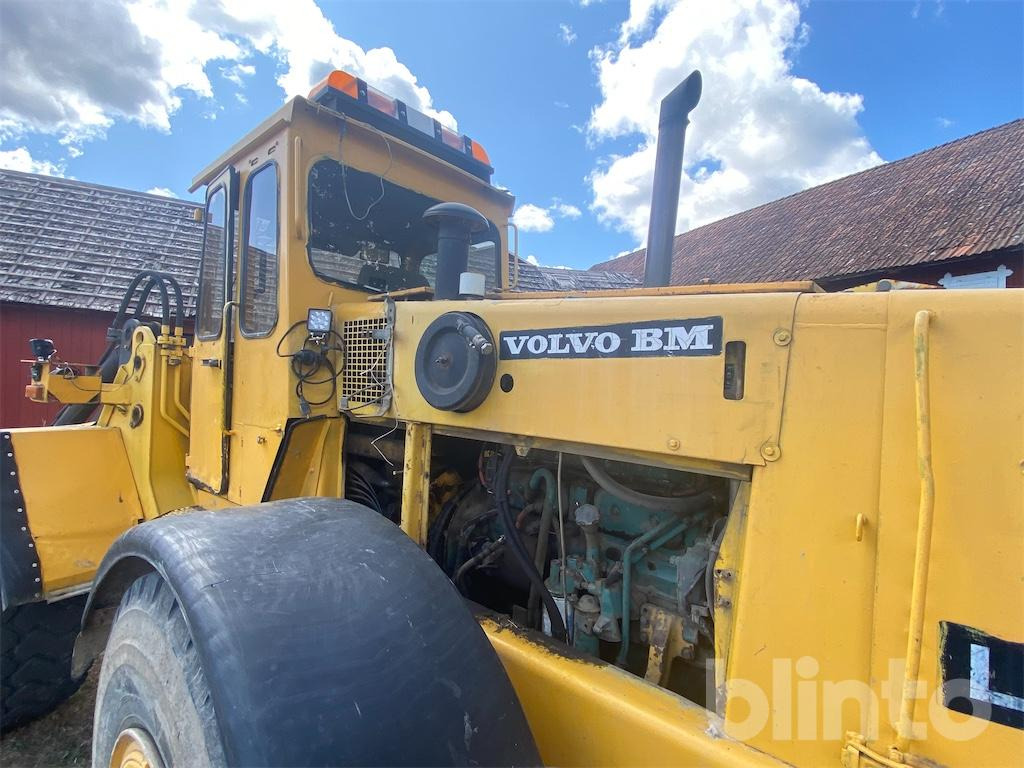 Kolový nakladač Volvo L90: obrázek 36