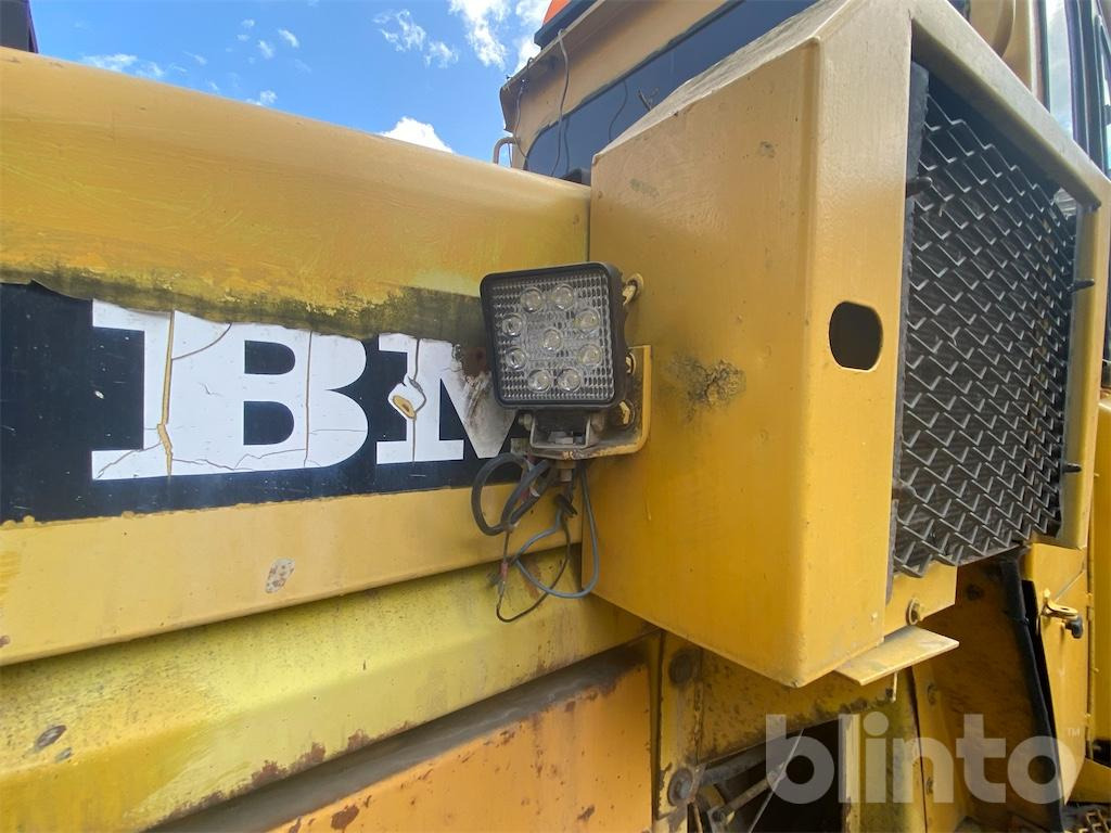 Kolový nakladač Volvo L90: obrázek 40
