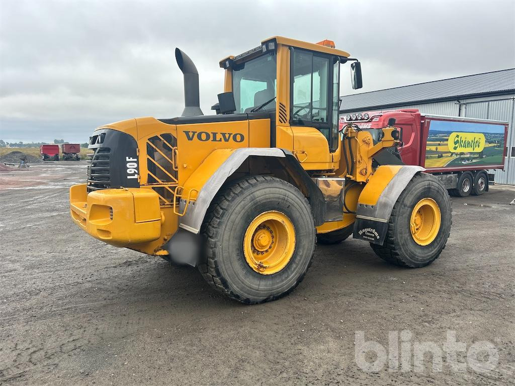Kolový nakladač Volvo L90F - 1 Ägare: obrázek 6