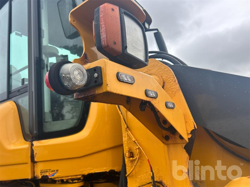 Kolový nakladač Volvo L90F - 1 Ägare: obrázek 39