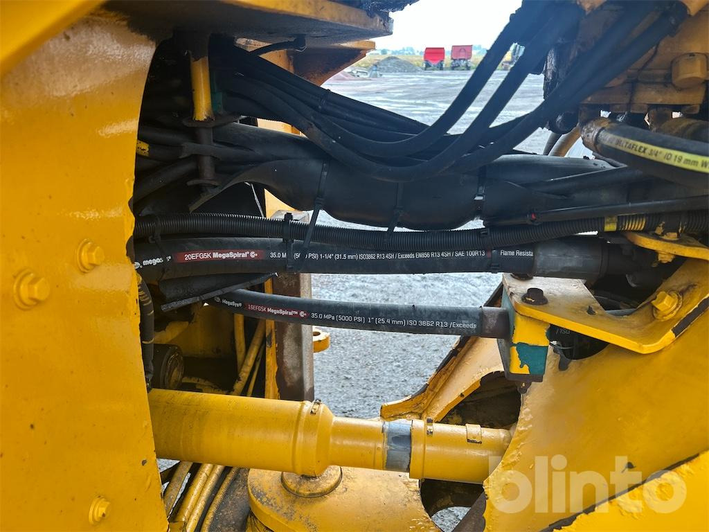 Kolový nakladač Volvo L90F - 1 Ägare: obrázek 47