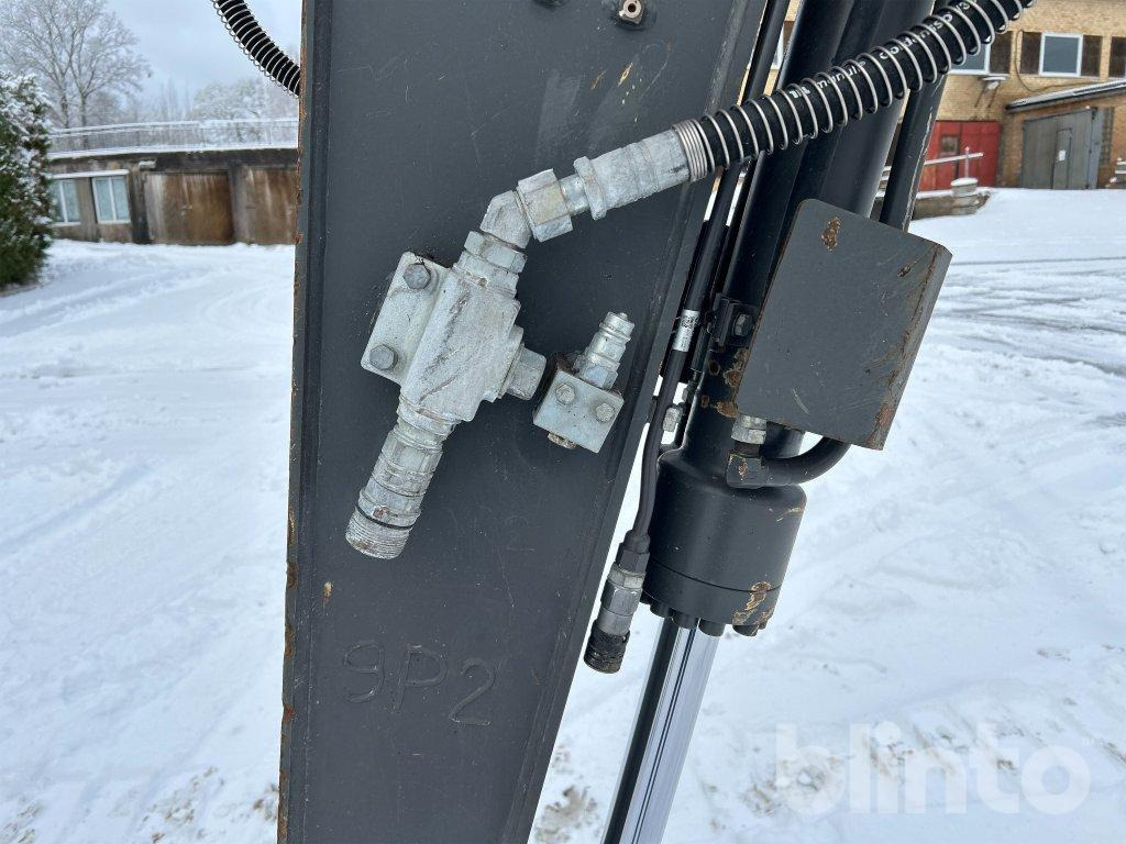 Pásové rýpadlo Volvo: obrázek 19