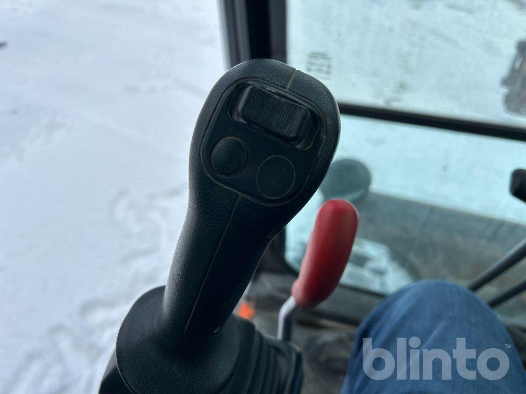 Pásové rýpadlo Volvo: obrázek 27