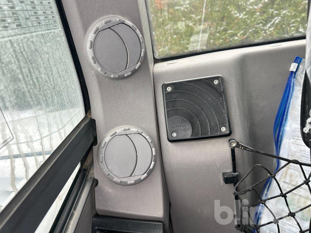 Pásové rýpadlo Volvo: obrázek 31