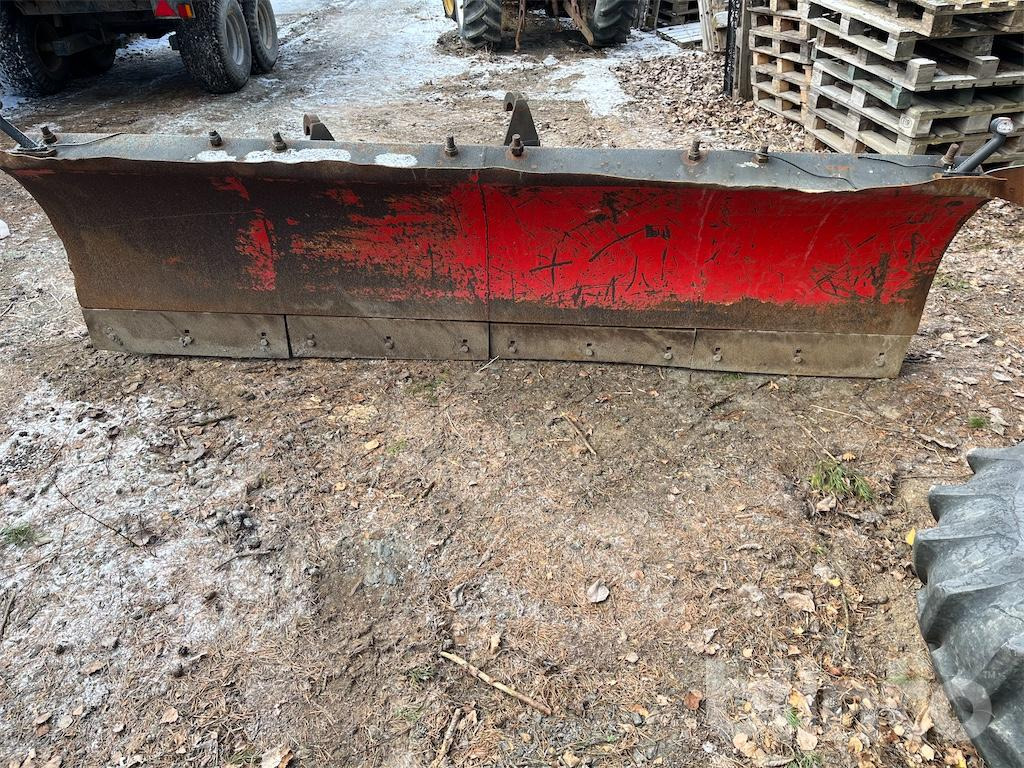 Vreten K3200 Stora BM - Sněžný pluh: obrázek 5 Vreten K3200 Stora BM - Sněžný pluh: obrázek 5