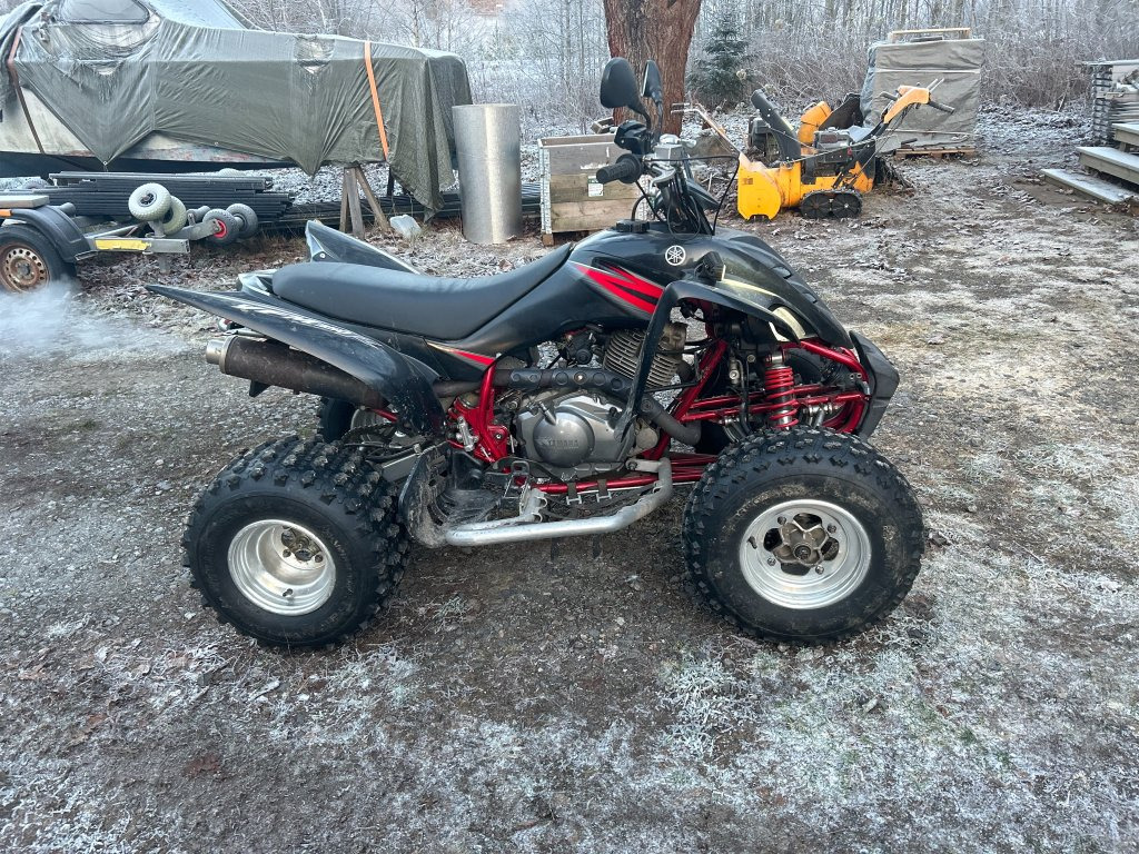 YAMAHA YFM350R - Motocykl: obrázek 4 YAMAHA YFM350R - Motocykl: obrázek 4