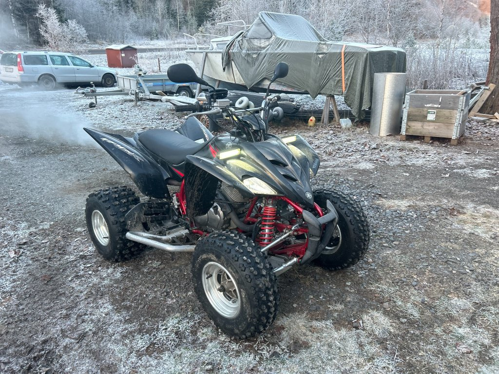 YAMAHA YFM350R - Motocykl: obrázek 3 YAMAHA YFM350R - Motocykl: obrázek 3