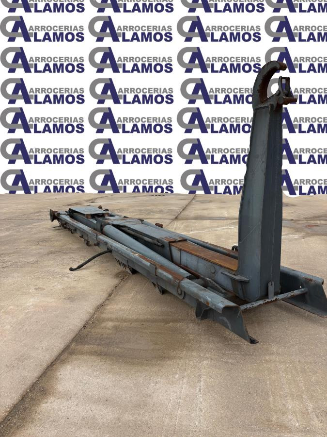 TAM TAM T 20-60 - Hydraulická ruka: obrázek 1 TAM TAM T 20-60 - Hydraulická ruka: obrázek 1