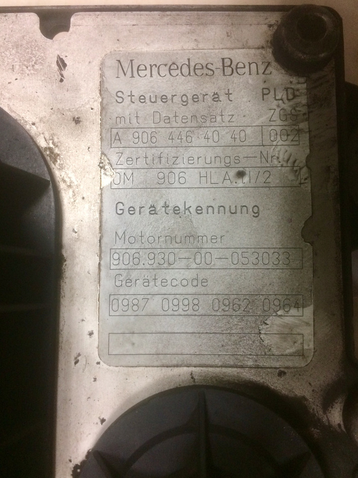 CENTRALINA MOTORE MERCEDES OM906HLA.II/2 - VAR. 906.930 - Rif. A9064464040 - Řídicí blok: obrázek 2 CENTRALINA MOTORE MERCEDES OM906HLA.II/2 - VAR. 906.930 - Rif. A9064464040 - Řídicí blok: obrázek 2