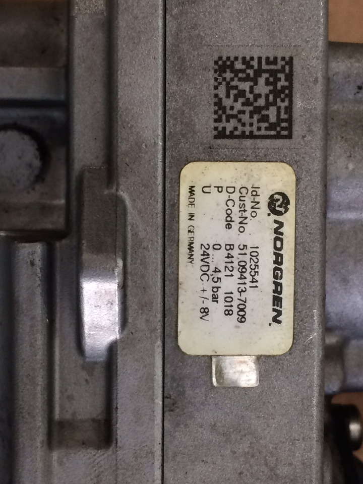 FARFALLA ACCELERAZIONE RIF. MAN 51094137013 / 51094137009 - Senzor pro Nákladní auto: obrázek 2 FARFALLA ACCELERAZIONE RIF. MAN 51094137013 / 51094137009 - Senzor pro Nákladní auto: obrázek 2