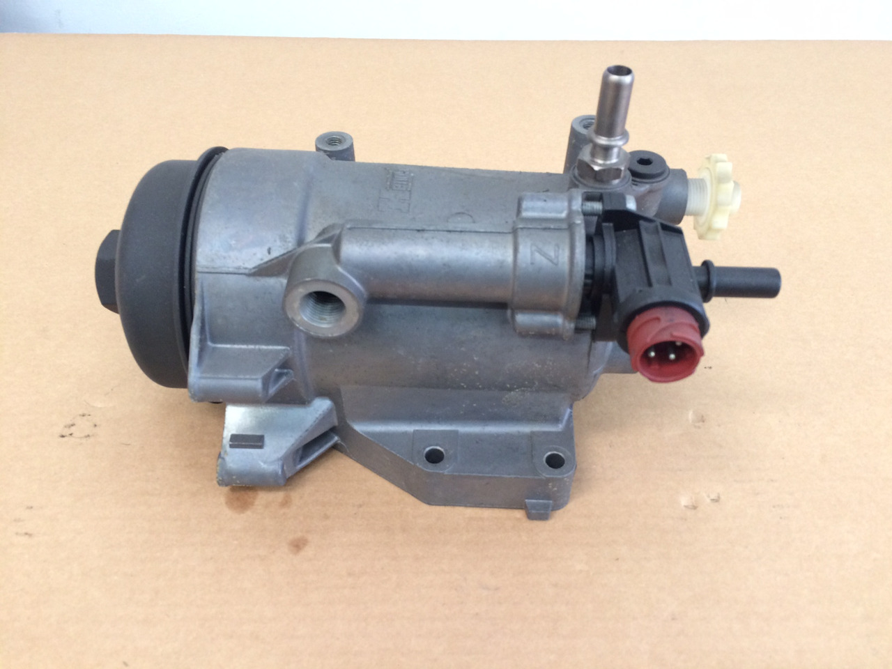 GRUPPO FILTRO CARBURANTE CON RISCALDAMENTO MAN - Palivový filtr pro Nákladní auto: obrázek 3 GRUPPO FILTRO CARBURANTE CON RISCALDAMENTO MAN - Palivový filtr pro Nákladní auto: obrázek 3