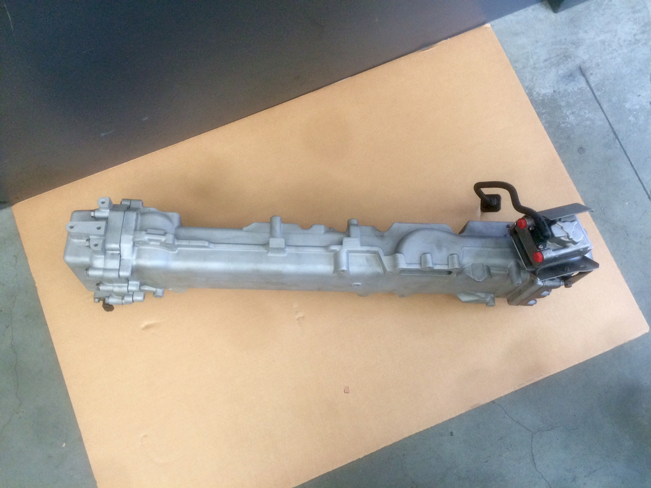 MODULO EGR (modulo ricircolo gas di scarico) - Motori MAN D2066 / D2676 - Euro 6 - RIF. MAN 51081007238 - 51081007258 - 51081007273 - Chladič EGR: obrázek 4 MODULO EGR (modulo ricircolo gas di scarico) - Motori MAN D2066 / D2676 - Euro 6 - RIF. MAN 51081007238 - 51081007258 - 51081007273 - Chladič EGR: obrázek 4