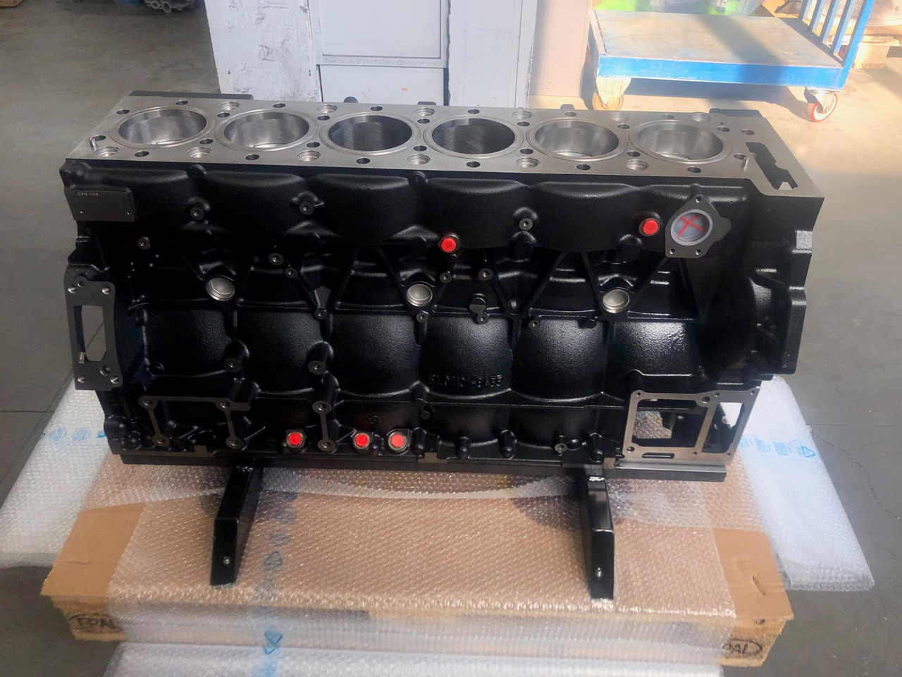 SHORTBLOCK / BLOCCO MOTORE MAN D2066 EURO6 (camion e bus) - Blok válců pro Nákladní auto: obrázek 1 SHORTBLOCK / BLOCCO MOTORE MAN D2066 EURO6 (camion e bus) - Blok válců pro Nákladní auto: obrázek 1
