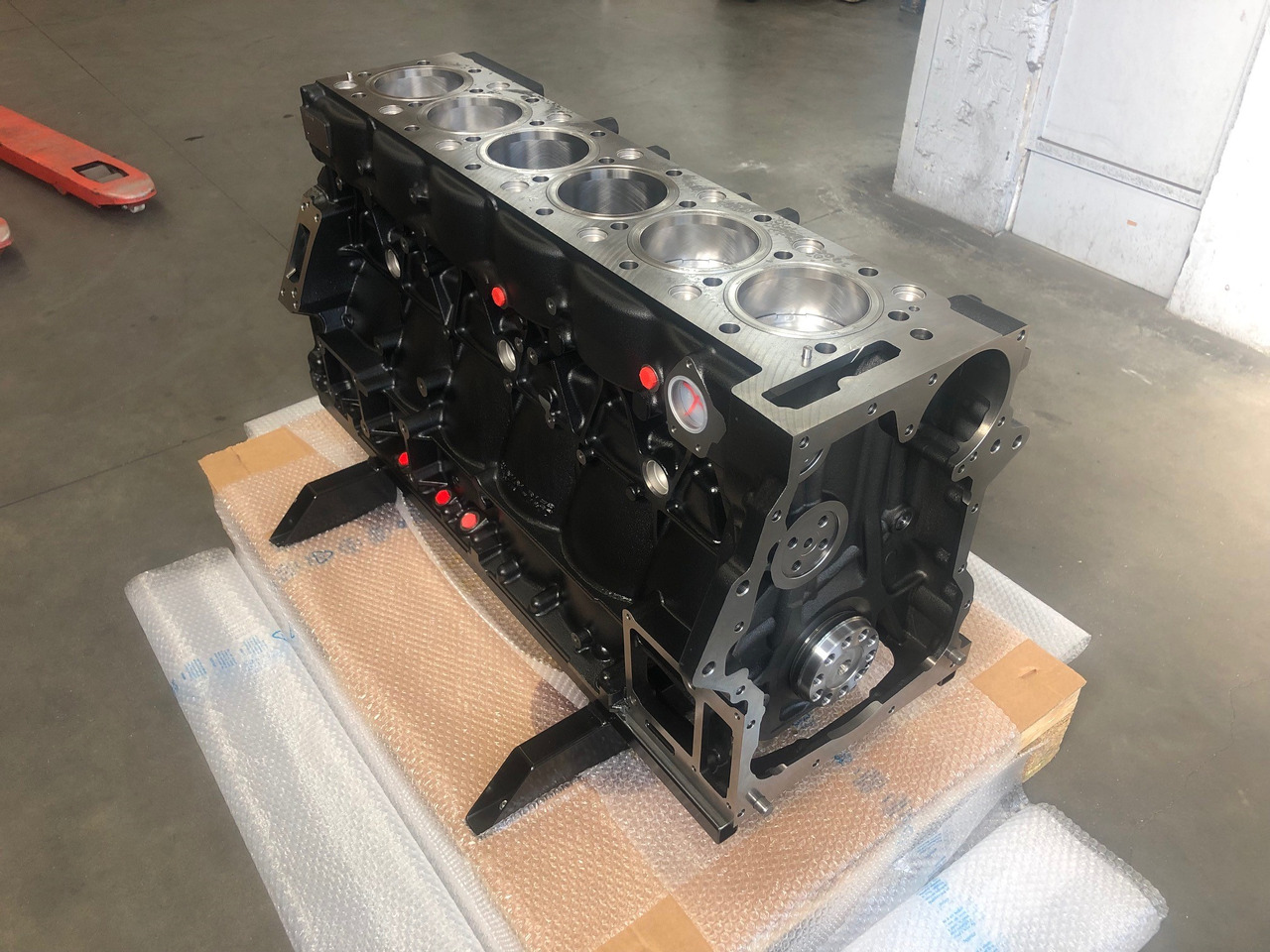 SHORTBLOCK / BLOCCO MOTORE MAN D2066 EURO6 (camion e bus) - Blok válců pro Nákladní auto: obrázek 2 SHORTBLOCK / BLOCCO MOTORE MAN D2066 EURO6 (camion e bus) - Blok válců pro Nákladní auto: obrázek 2