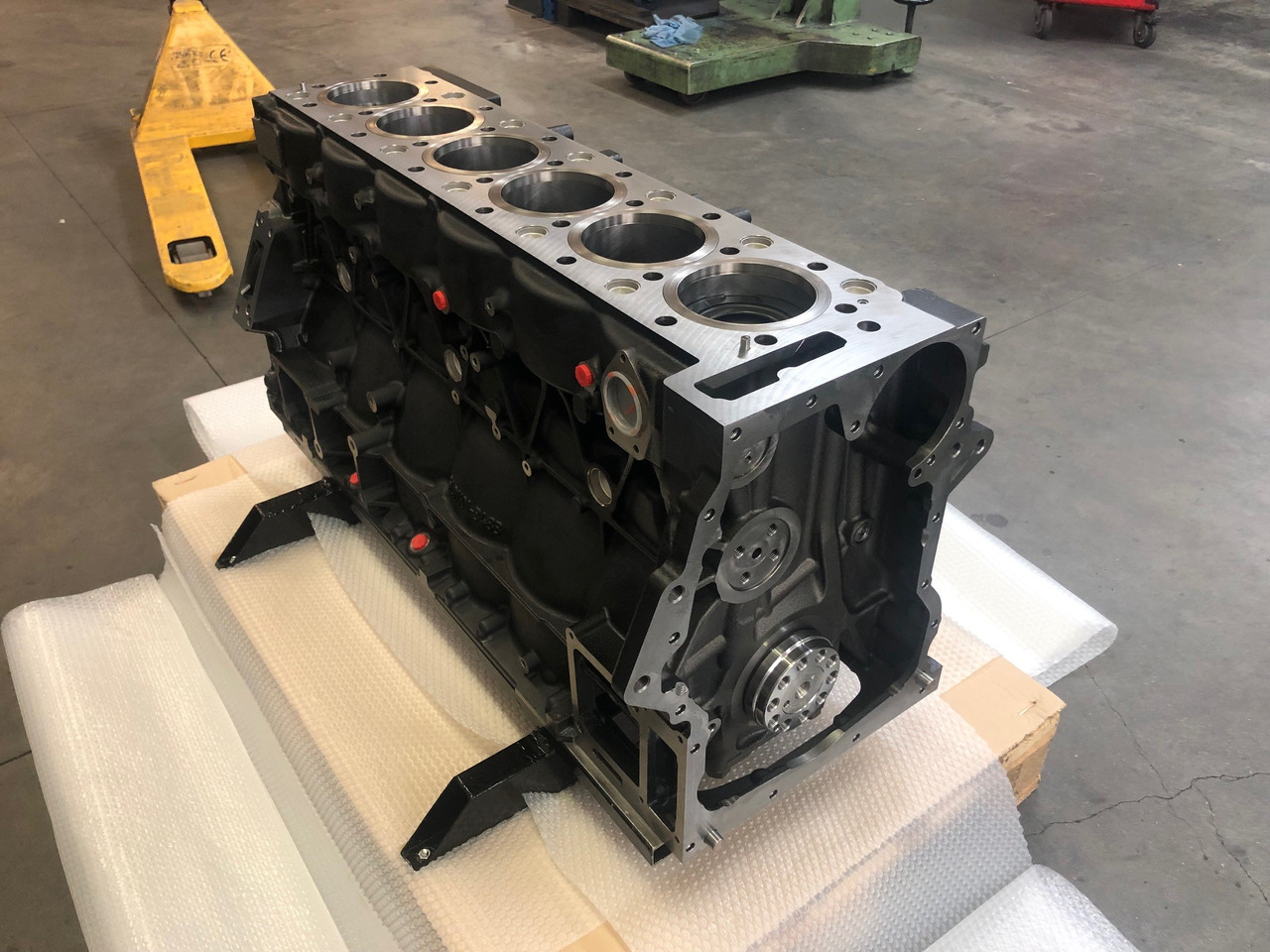 SHORTBLOCK MAN D2066 EURO 6c (camion) - Blok válců pro Nákladní auto: obrázek 1 SHORTBLOCK MAN D2066 EURO 6c (camion) - Blok válců pro Nákladní auto: obrázek 1