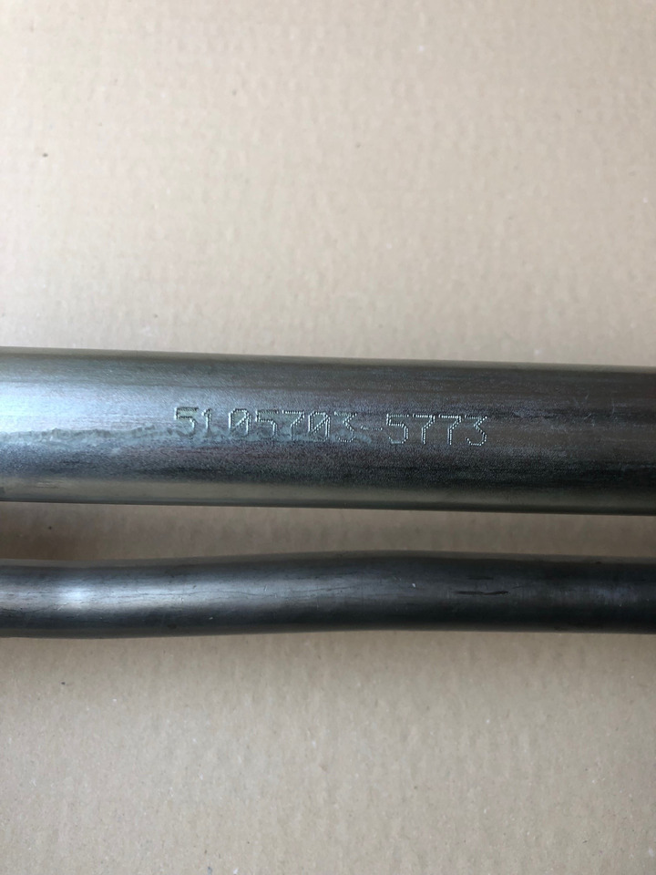 TUBO ASPIRAZIONE OLIO MAN 51057035773 - Motor a díly pro Nákladní auto: obrázek 2 TUBO ASPIRAZIONE OLIO MAN 51057035773 - Motor a díly pro Nákladní auto: obrázek 2