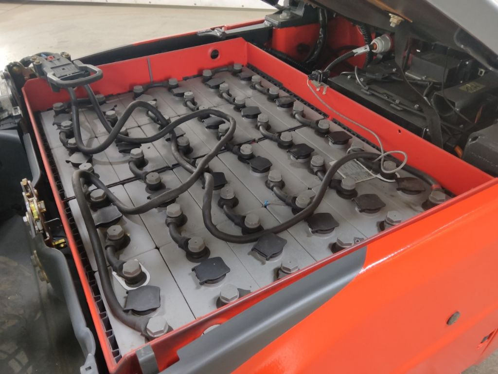Linde E16-02 - Elektrický vysokozdvižný vozík: obrázek 4 Linde E16-02 - Elektrický vysokozdvižný vozík: obrázek 4