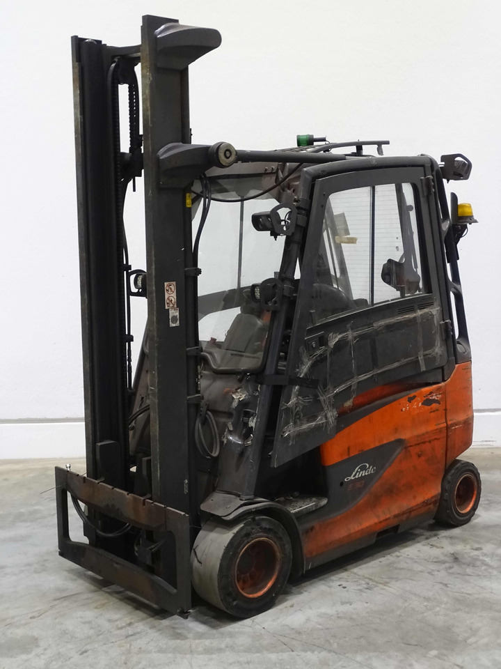 Linde E30HL-01/600 - Elektrický vysokozdvižný vozík: obrázek 1 Linde E30HL-01/600 - Elektrický vysokozdvižný vozík: obrázek 1