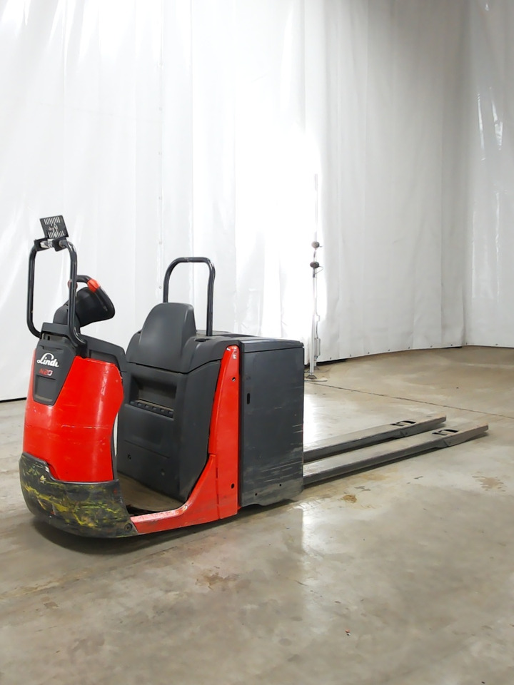Linde N20/2400MM - Vychystávací vozík: obrázek 1 Linde N20/2400MM - Vychystávací vozík: obrázek 1