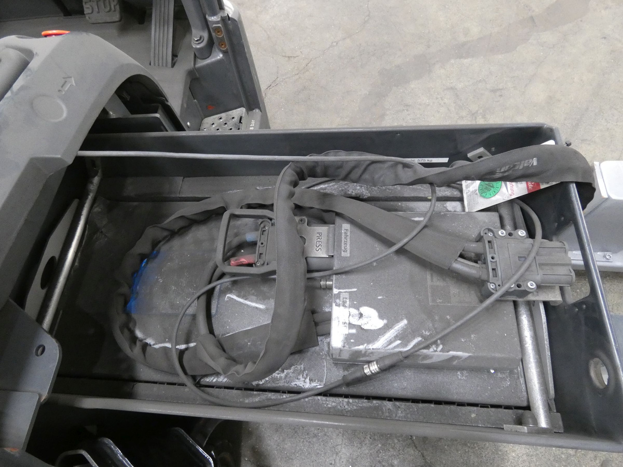 Linde P60/LIION - Elektrický tahač: obrázek 4 Linde P60/LIION - Elektrický tahač: obrázek 4