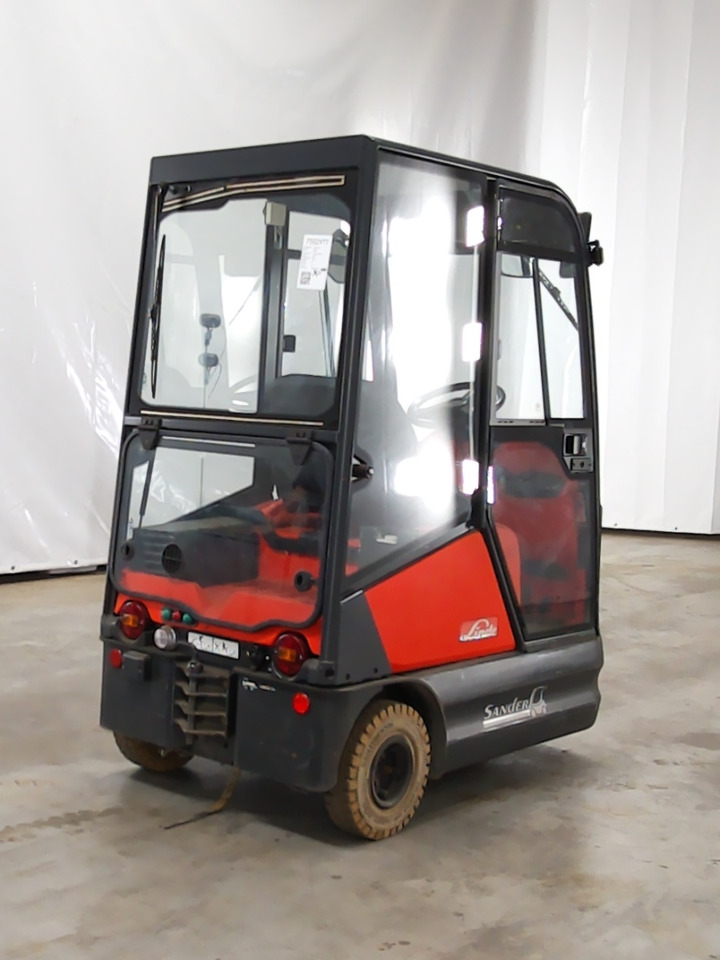 Linde P60 - Elektrický tahač: obrázek 2 Linde P60 - Elektrický tahač: obrázek 2