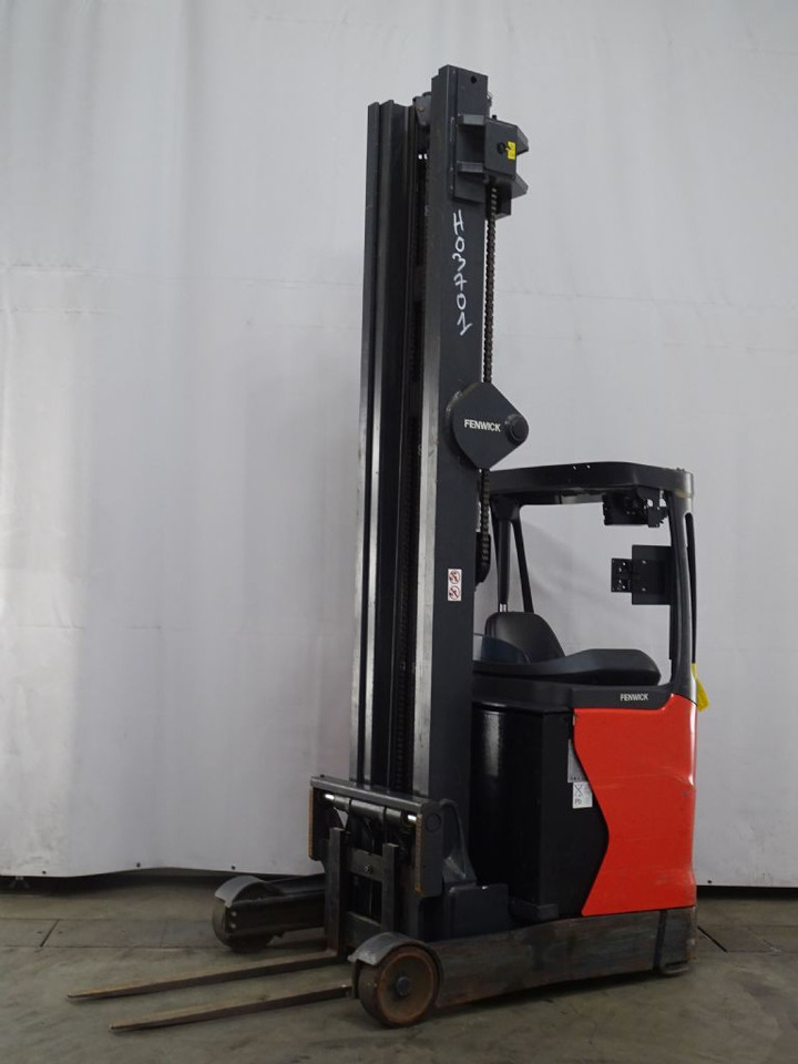 Linde R14HD-01 - Retrak: obrázek 1 Linde R14HD-01 - Retrak: obrázek 1