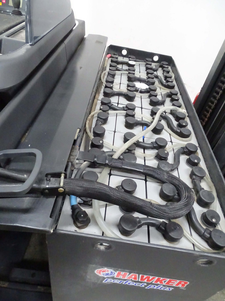 Linde R16HD-01 - Retrak: obrázek 4 Linde R16HD-01 - Retrak: obrázek 4