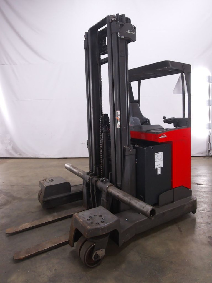 Linde R25F - Retrak: obrázek 5 Linde R25F - Retrak: obrázek 5