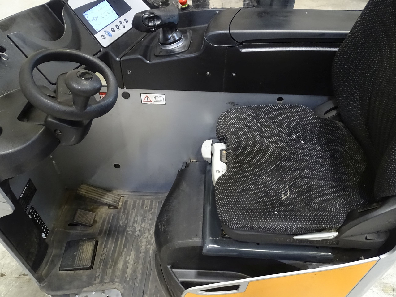 Still FM-X17 - Retrak: obrázek 3 Still FM-X17 - Retrak: obrázek 3