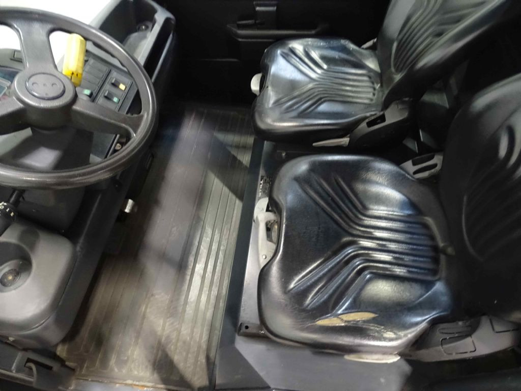 Still R08-20 - Elektrický tahač: obrázek 3 Still R08-20 - Elektrický tahač: obrázek 3