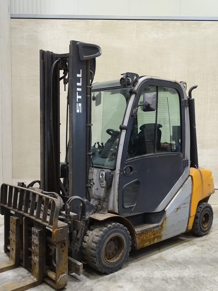 Still RX70-35 - Dieselový vysokozdvižný vozík: obrázek 1 Still RX70-35 - Dieselový vysokozdvižný vozík: obrázek 1