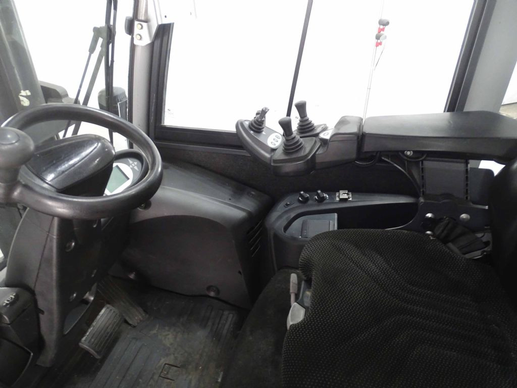 Still RX70-70 - Dieselový vysokozdvižný vozík: obrázek 4 Still RX70-70 - Dieselový vysokozdvižný vozík: obrázek 4