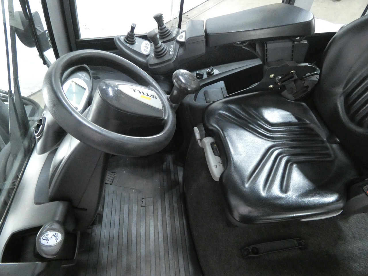 Still RX70-80/900 - Dieselový vysokozdvižný vozík: obrázek 3 Still RX70-80/900 - Dieselový vysokozdvižný vozík: obrázek 3