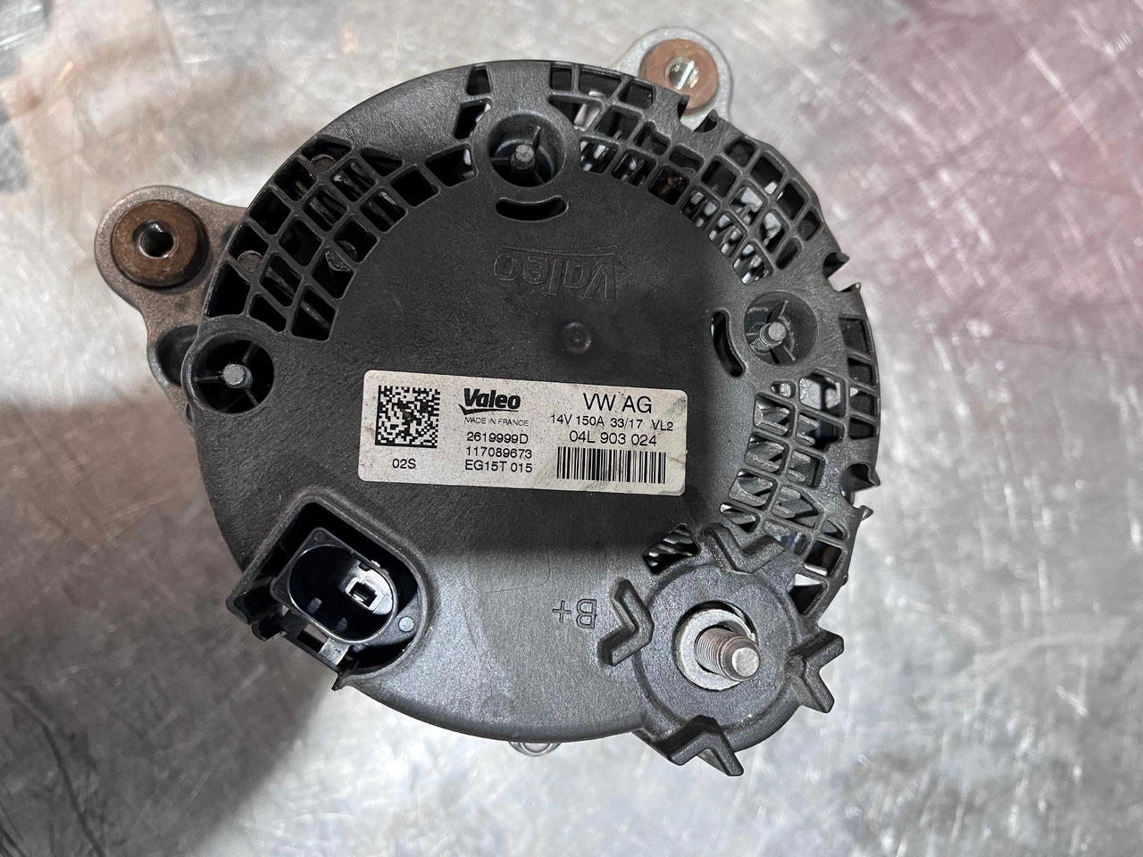 AUDI Starter 04L903024 - Spouštěč: obrázek 1 AUDI Starter 04L903024 - Spouštěč: obrázek 1