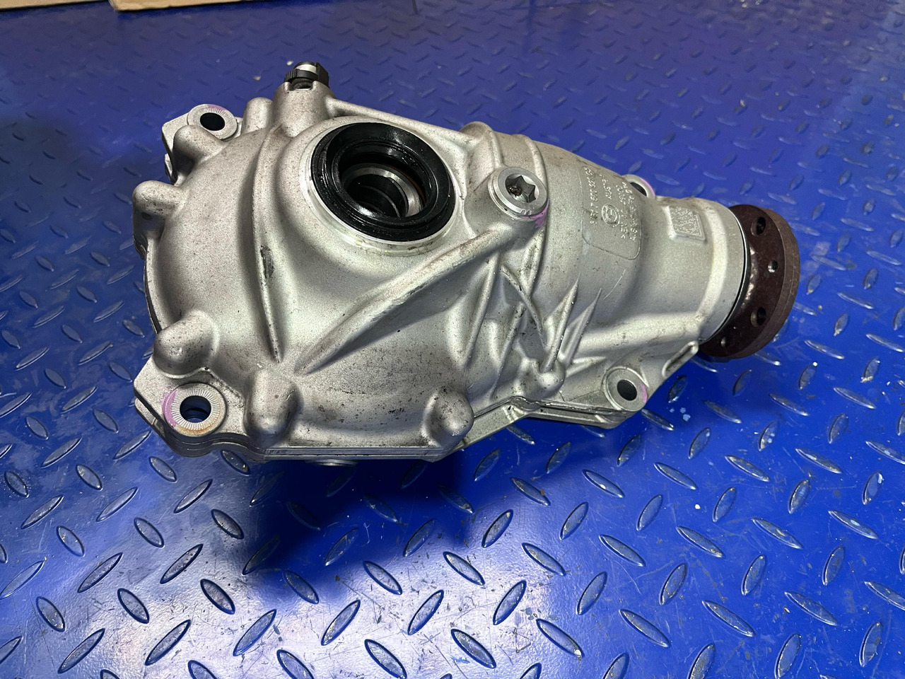 BMW Diferential Fata BMW 7600991 - Diferenciál pro Nákladní auto: obrázek 3 BMW Diferential Fata BMW 7600991 - Diferenciál pro Nákladní auto: obrázek 3