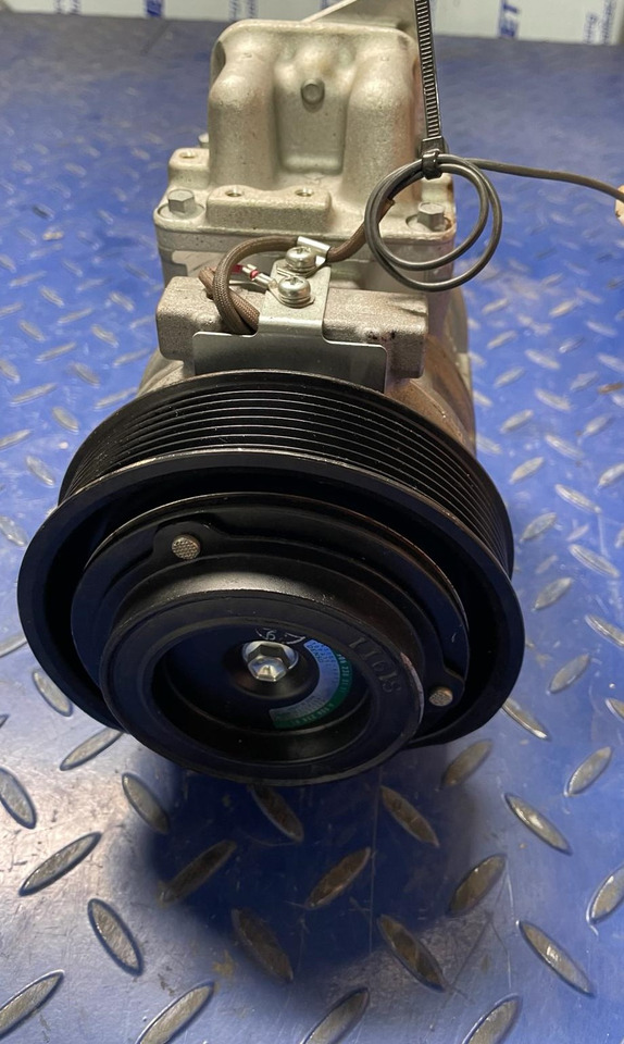 MERCEDES-BENZ Actros, Axor, Atego A0002340811 - Kompresor klimatizace pro Nákladní auto: obrázek 1 MERCEDES-BENZ Actros, Axor, Atego A0002340811 - Kompresor klimatizace pro Nákladní auto: obrázek 1