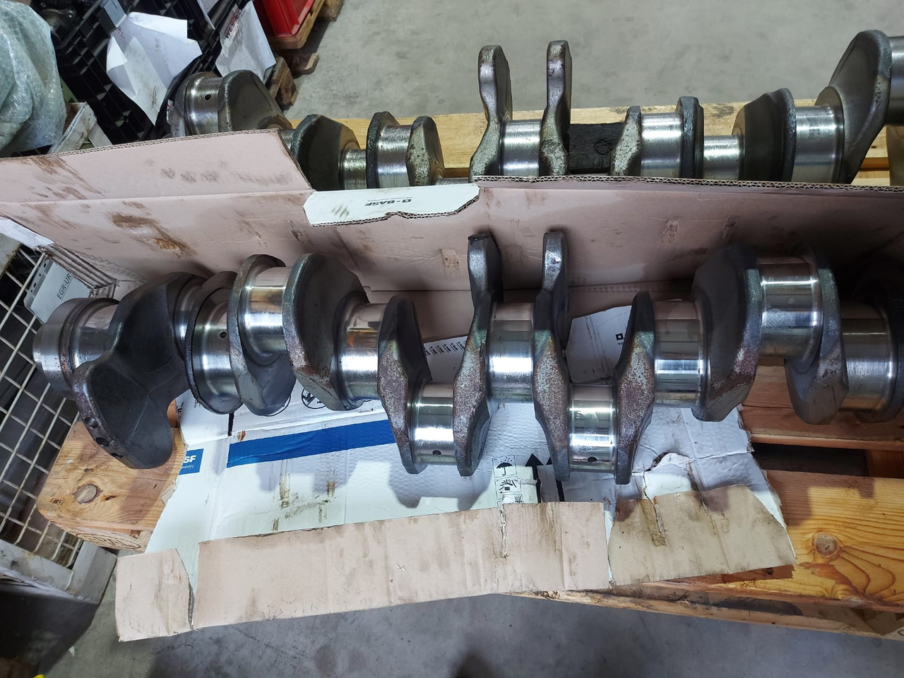 Mercedes Crankshaft OM473 Euro 6 - Zalomený hřídel: obrázek 2 Mercedes Crankshaft OM473 Euro 6 - Zalomený hřídel: obrázek 2
