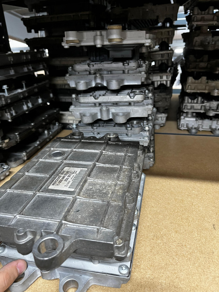 Mercedes ECU PLD OM502 - Řídicí blok: obrázek 2 Mercedes ECU PLD OM502 - Řídicí blok: obrázek 2