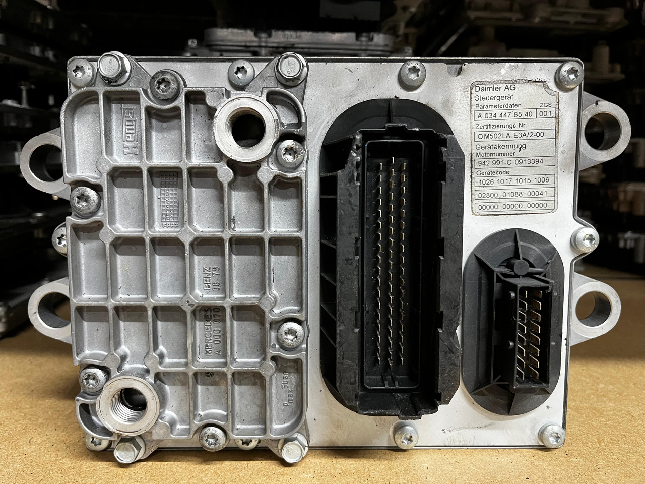 Mercedes ECU PLD OM502 - Řídicí blok: obrázek 1 Mercedes ECU PLD OM502 - Řídicí blok: obrázek 1