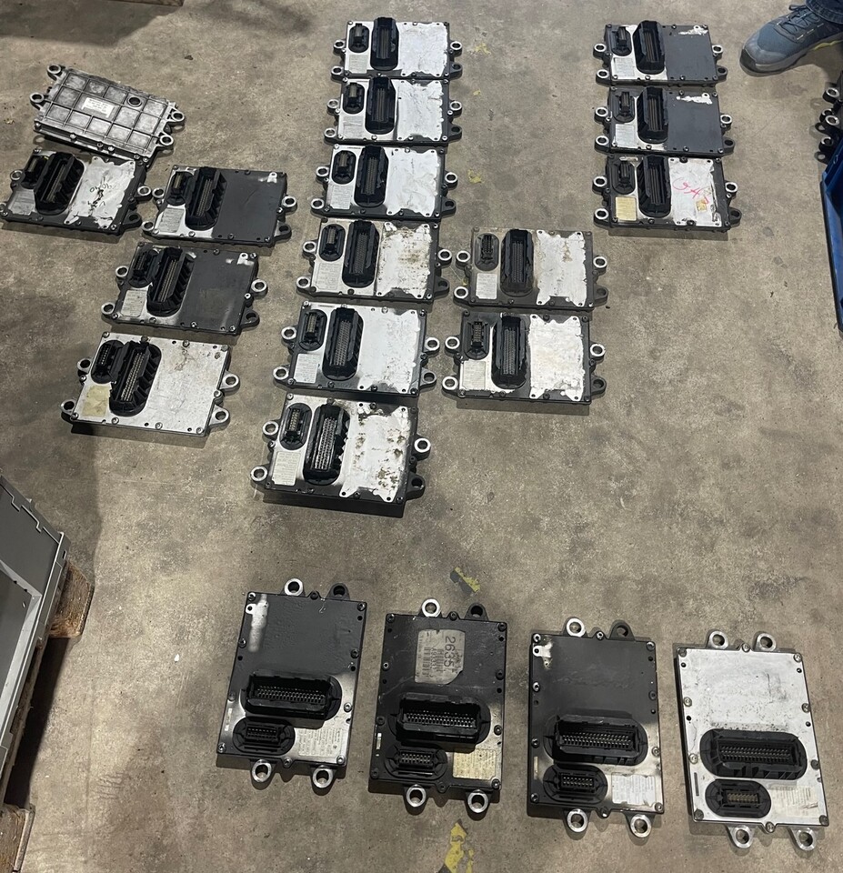 Mercedes PLD ECU A0654471240 - Řídicí blok pro Nákladní auto: obrázek 1 Mercedes PLD ECU A0654471240 - Řídicí blok pro Nákladní auto: obrázek 1