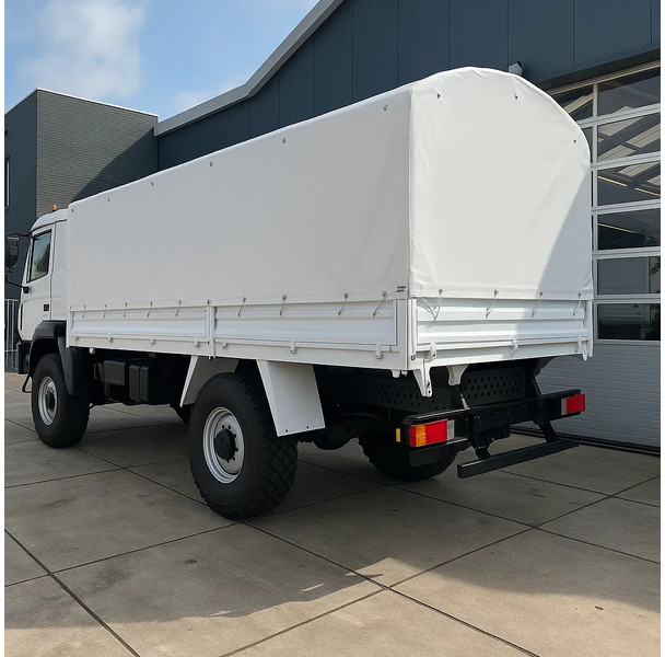 Mercedes-Benz Arocs 1836 A 4x4 Cargo Truck - Plachtový nákladní auto: obrázek 2 Mercedes-Benz Arocs 1836 A 4x4 Cargo Truck - Plachtový nákladní auto: obrázek 2