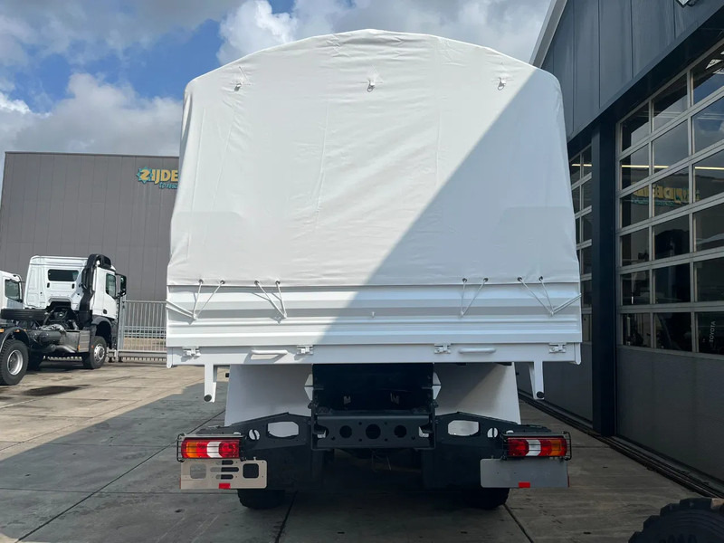 Mercedes-Benz Arocs 3340 A 6x6 Cargo Truck - Plachtový nákladní auto: obrázek 5 Mercedes-Benz Arocs 3340 A 6x6 Cargo Truck - Plachtový nákladní auto: obrázek 5
