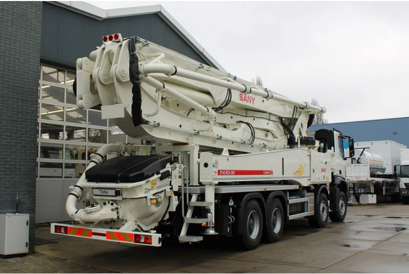 Mercedes-Benz Arocs 4140 8x4 Sany SY43 Concrete pump Build by Putzmeister - Autočerpadlo: obrázek 3 Mercedes-Benz Arocs 4140 8x4 Sany SY43 Concrete pump Build by Putzmeister - Autočerpadlo: obrázek 3