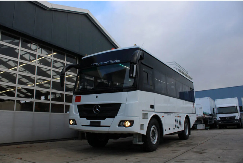 Mercedes-Benz Atego 1725 4x4 Passenger Bus - Turistický autobus: obrázek 1 Mercedes-Benz Atego 1725 4x4 Passenger Bus - Turistický autobus: obrázek 1