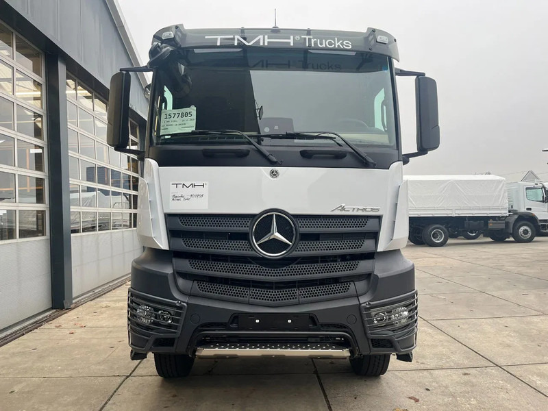 Mercedes-Benz Actros 2045 S 4x2 Tractor Head - Tahač: obrázek 4 Mercedes-Benz Actros 2045 S 4x2 Tractor Head - Tahač: obrázek 4