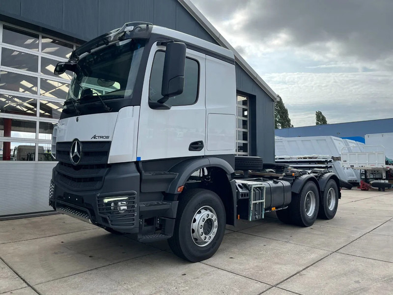 Mercedes-Benz Actros 3340 S 6x4 Tractor Head - Tahač: obrázek 1 Mercedes-Benz Actros 3340 S 6x4 Tractor Head - Tahač: obrázek 1