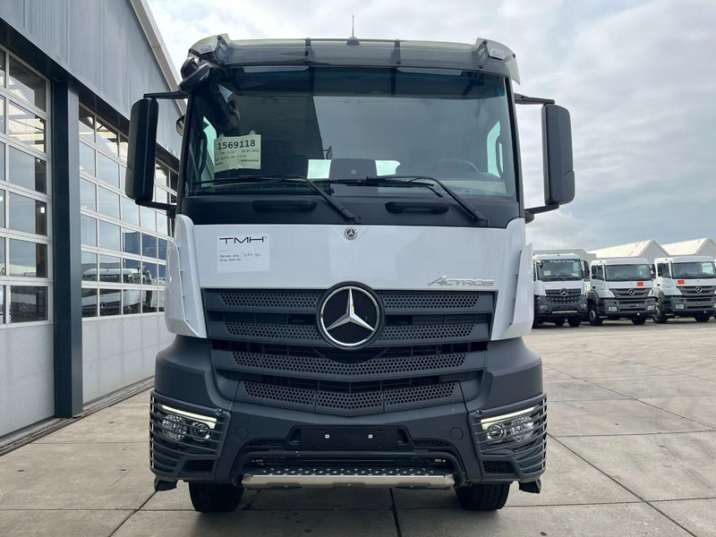 Mercedes-Benz Actros 3340 S 6x4 Tractor Head - Tahač: obrázek 4 Mercedes-Benz Actros 3340 S 6x4 Tractor Head - Tahač: obrázek 4