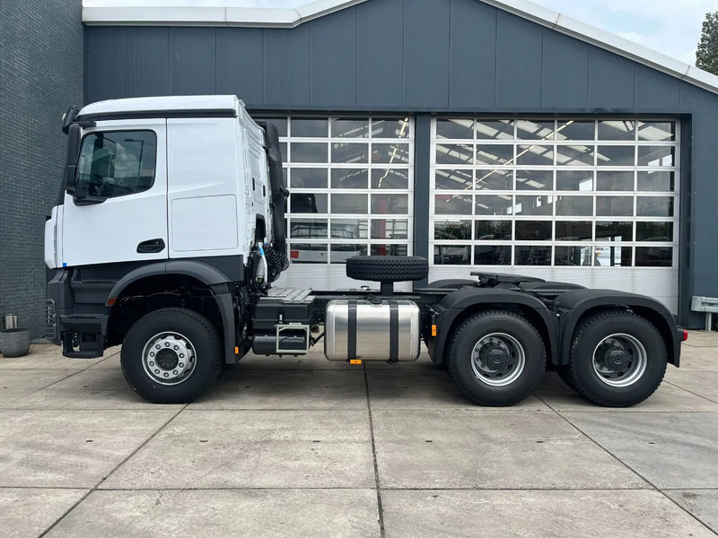 Mercedes-Benz Actros 3348 S 6x4 Tractor Head - Tahač: obrázek 3 Mercedes-Benz Actros 3348 S 6x4 Tractor Head - Tahač: obrázek 3