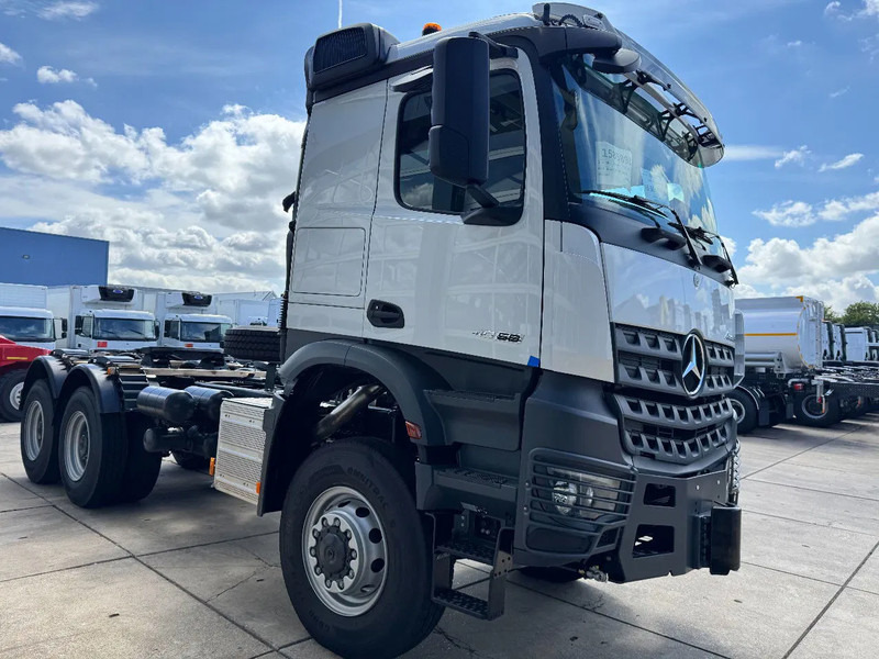Mercedes-Benz Arocs 4058 AS 6x6 Tractor Head 180T Push Pull EURO-3 - Tahač: obrázek 5 Mercedes-Benz Arocs 4058 AS 6x6 Tractor Head 180T Push Pull EURO-3 - Tahač: obrázek 5