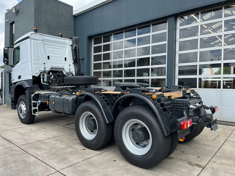 Mercedes-Benz Arocs 4058 AS 6x6 Tractor Head 180T Push Pull (Pre order) - Tahač: obrázek 3 Mercedes-Benz Arocs 4058 AS 6x6 Tractor Head 180T Push Pull (Pre order) - Tahač: obrázek 3